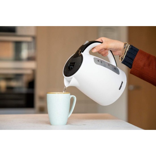 GEEPAS GK6122 360' Cordless Kettle - 1.7 liters (UK Plug)